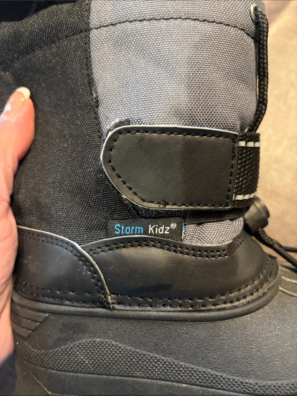 Storm Kidz Black Winter Snow Boots - Insulated Waterproof Boots, size 7